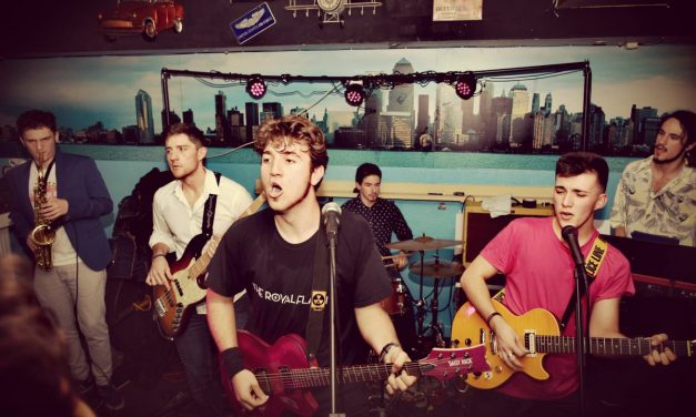 ENTREVISTA | Kiraz: «El rock and roll llega porque cuando cantas miras a los ojos»