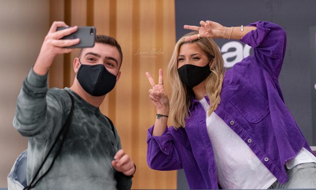 GALERÍA DE FOTOS | Firma de discos de Miriam Rodríguez en Sevilla