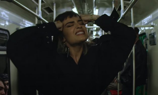 Natalia Lacunza inicia una nueva etapa con «Nuestro Nombre»