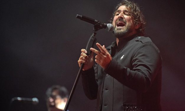 Antonio Orozco pone voz a la banda sonora de ‘El Cover’