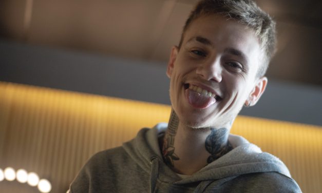 ENTREVISTA | Hugo Cobo: «Me pasaría cada día de mi vida sobre un escenario»