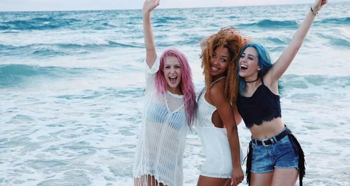 Sweet California celebra una década de música y girl power