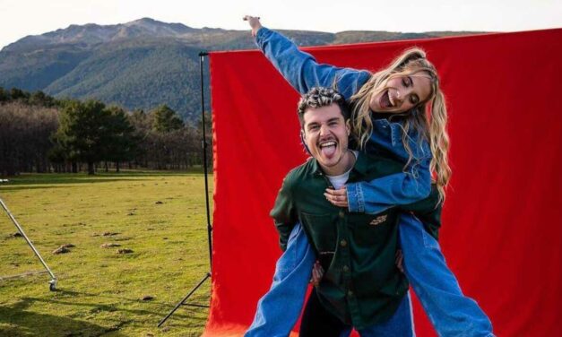 Paula Koops y Miki Núñez nos llenan de ritmo y energía con ‘La Mitad’, su esperada colaboración