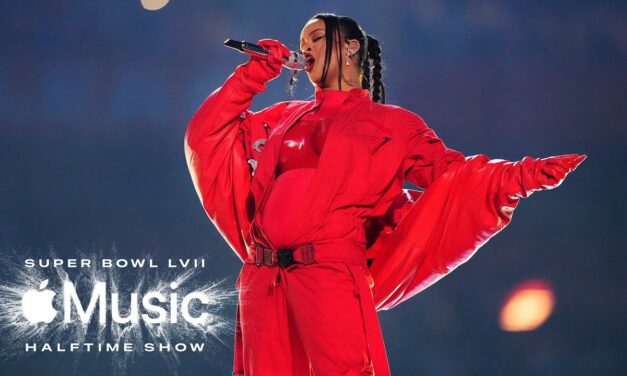 Rihanna deslumbra con su magistral regreso en el descanso de la Super Bowl