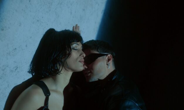 Chanel y Abraham Mateo se unen en ‘Clavaito’, una colaboración muy especial llena de baile y sensualidad