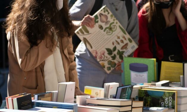 23 de abril, entre libros y rosas