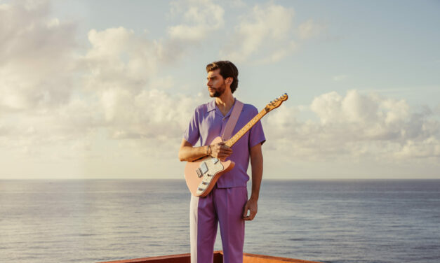 Álvaro Soler firma con Sony Music y anuncia nueva música