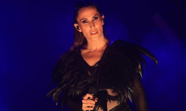 Malú triunfa en el Teatro Circo Price de Madrid con su gira más personal