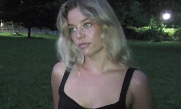 Marina Reche lanza ‘Así’, tercer single adelanto de su EP ‘Oscuridad’