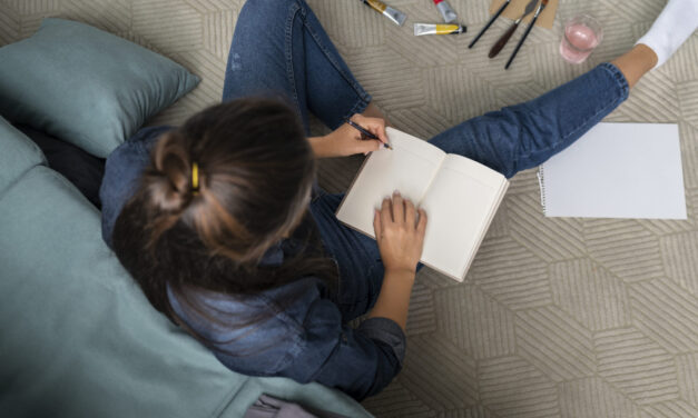 Journaling o cómo aprender a estar presentes a través del papel