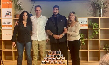 Antonio Orozco presenta en Barcelona ‘El Postre Honesto’: 3 postres saludables de la mano de Veritas