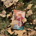 Alejandra Beneyto consolida su refugio literario con ‘La luz de todos nuestros otoños’