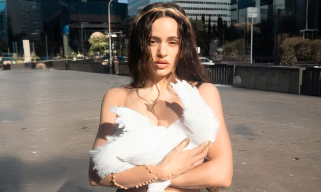 Rosalía deslumbra con su nuevo disco ‘LUX’