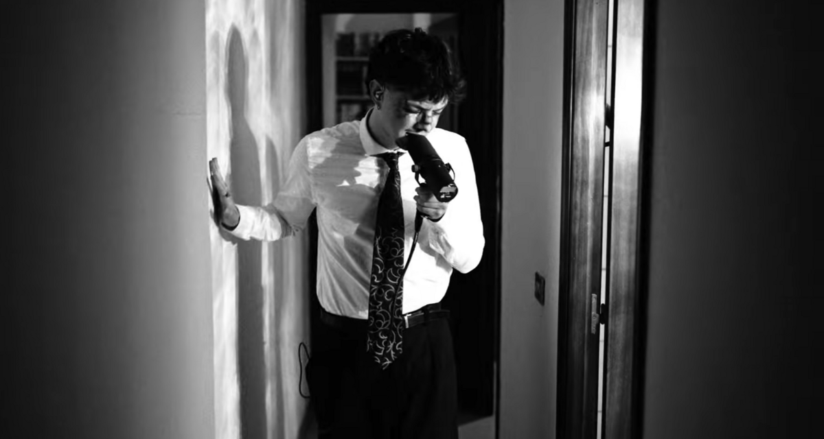 Flavio abraza su renacer ‘En la oscuridad’