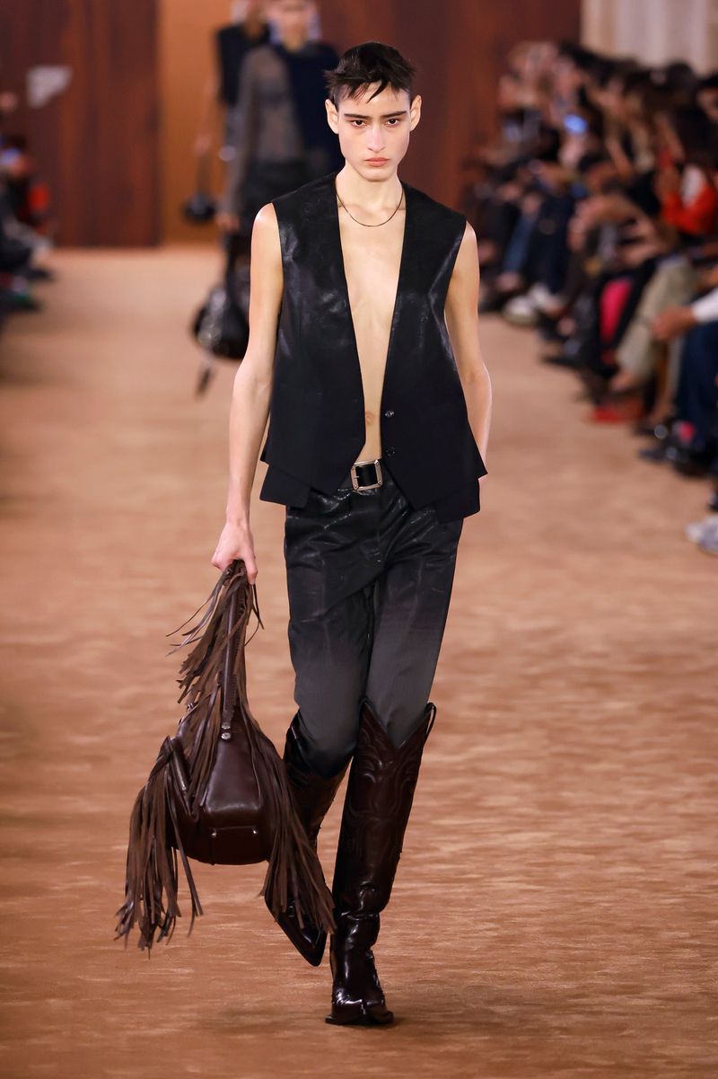 Acne Studios SS26 | Fuente: Acne Studios