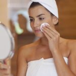 Cómo debe ser una rutina básica de cuidado facial