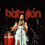 Son, boleros y latin jazz: Arahí Martínez llevó los ritmos de Cuba a Madrid